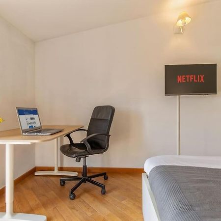 Unique & Strategic Flat, 50M From M4 Station Apartment Milan Luaran gambar
